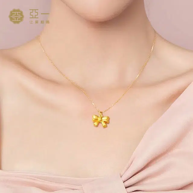 亚一 在逃公主 精致梦幻 甜美浪漫 蝴蝶结 高级感#好运 足金 一口价 黄金项链 女款