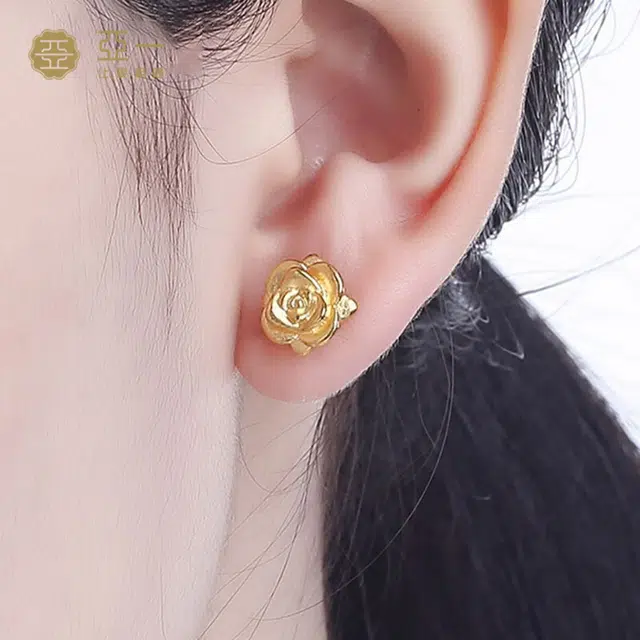 亚一 玫瑰花耳饰 轻奢时尚百搭 简约高级感 日常通勤小众设计 #礼盒 足金 一口价 黄金耳钉 女款