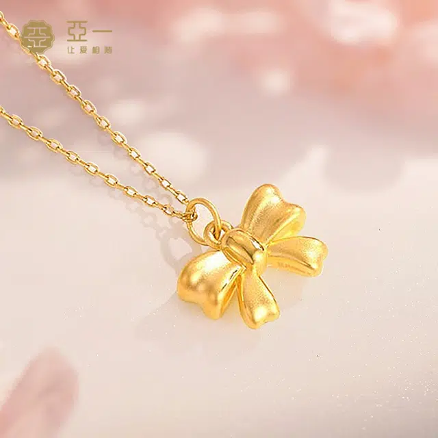 亚一 在逃公主 精致梦幻 甜美浪漫 蝴蝶结 高级感#好运 足金 一口价 黄金项链 女款