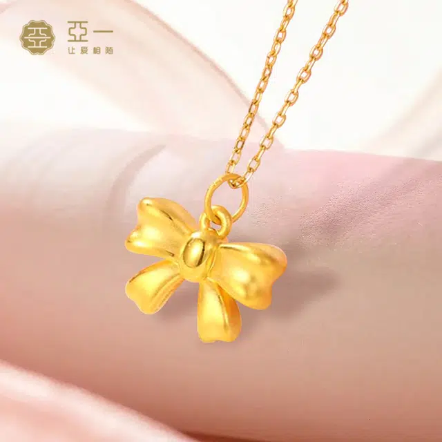 亚一 在逃公主 精致梦幻 甜美浪漫 蝴蝶结 高级感#好运 足金 一口价 黄金项链 女款