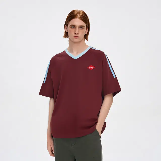 Lee Cooper VlogoT