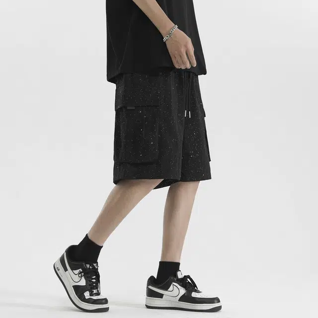 Lee Cooper vibe