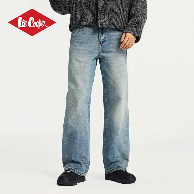 Lee Cooper