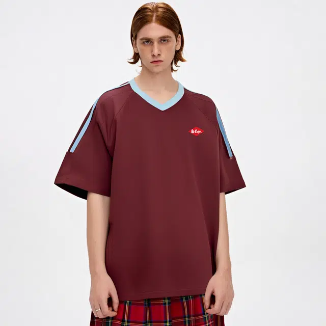 Lee Cooper VlogoT