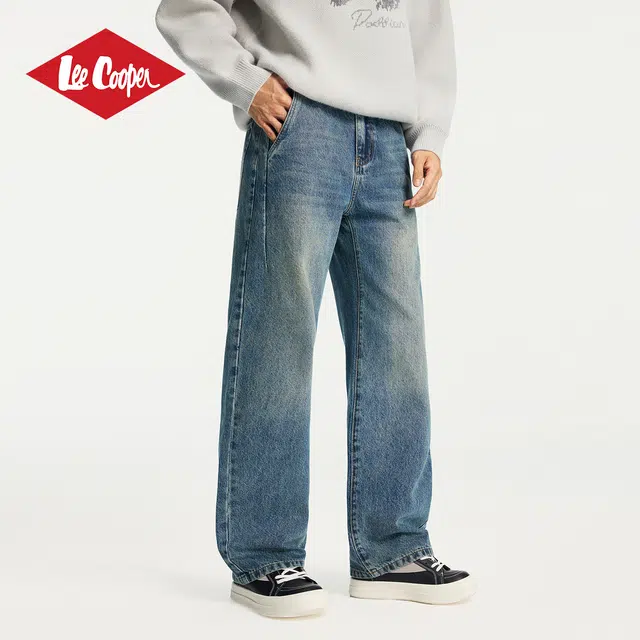 Lee Cooper