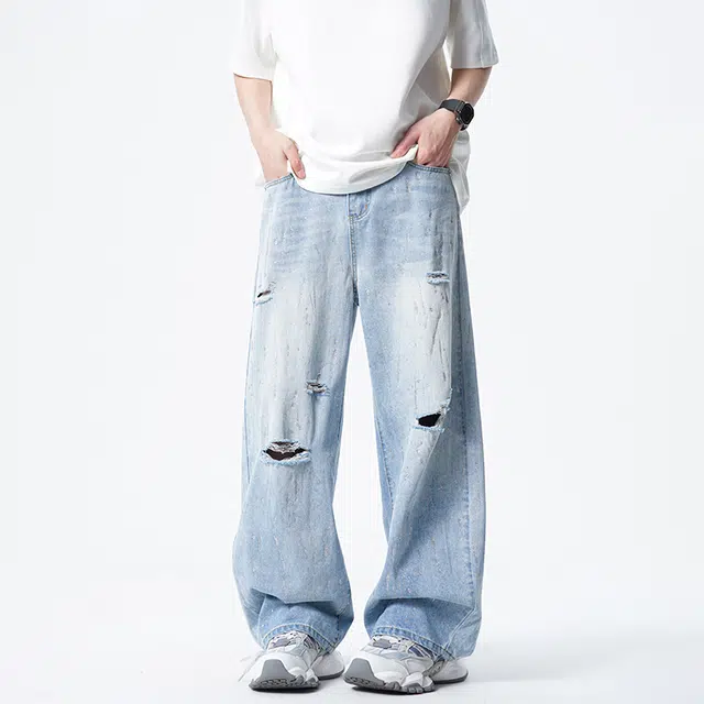 Lee Cooper ins
