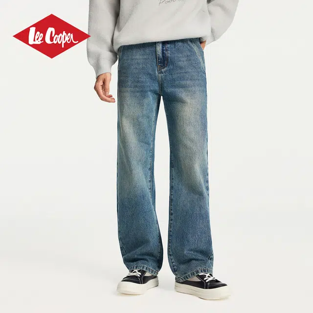 Lee Cooper