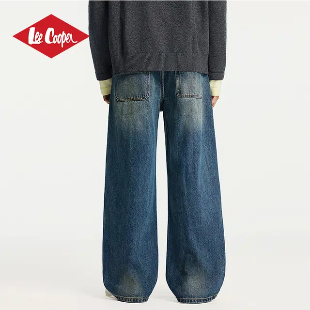 Lee Cooper