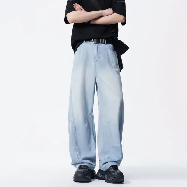 Lee Cooper ins