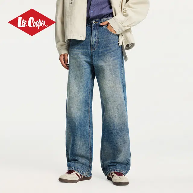 Lee Cooper