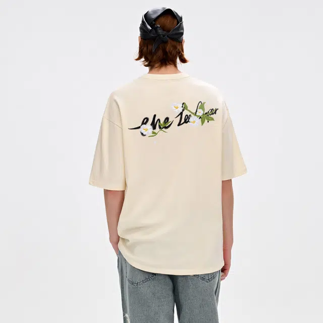 Lee Cooper T