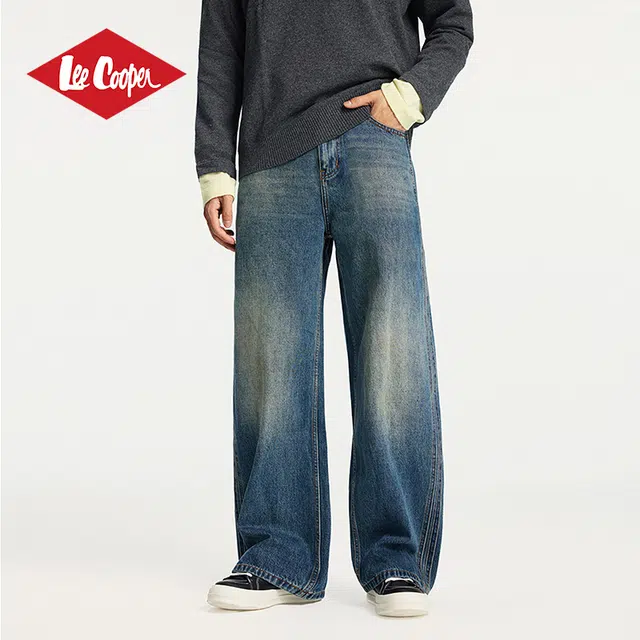 Lee Cooper