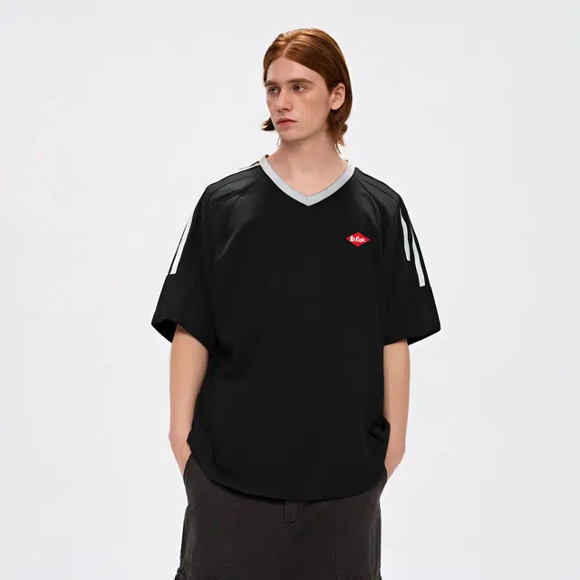 Lee Cooper VlogoT