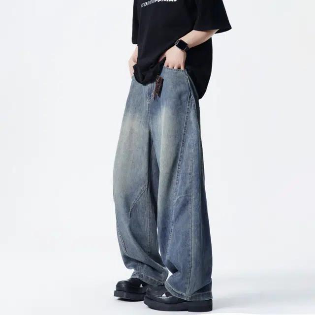 Lee Cooper ins