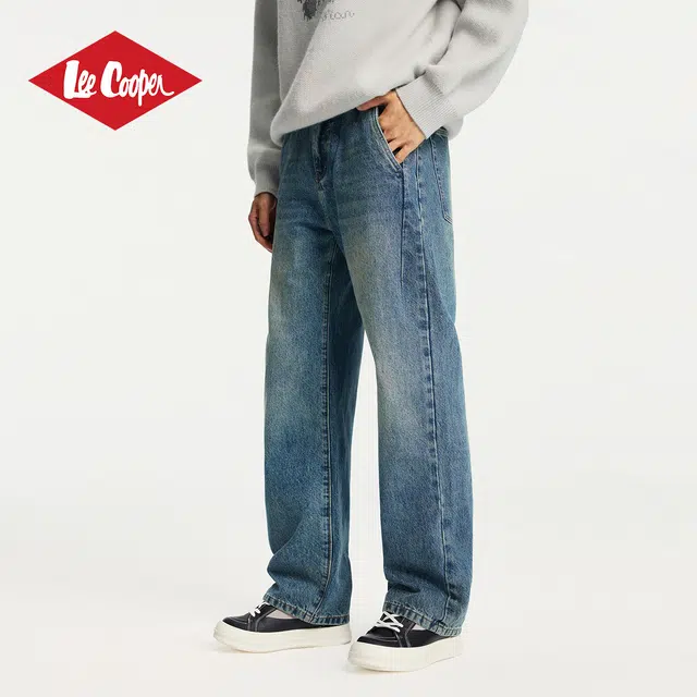 Lee Cooper