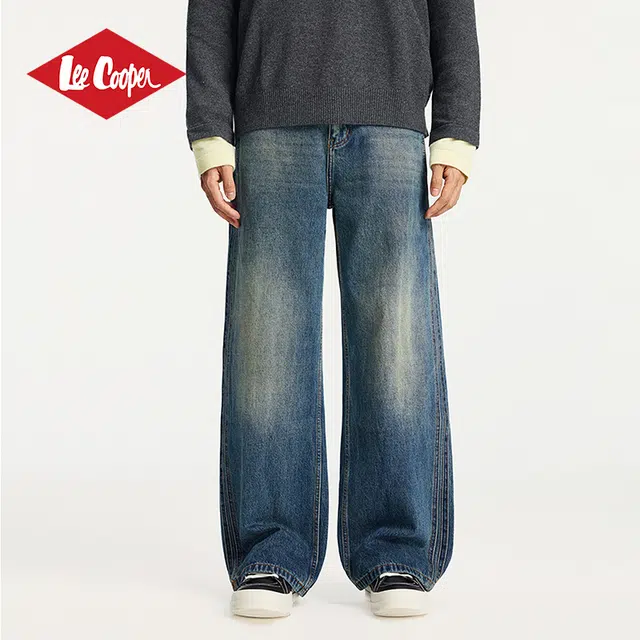 Lee Cooper
