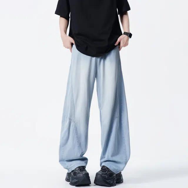 Lee Cooper ins
