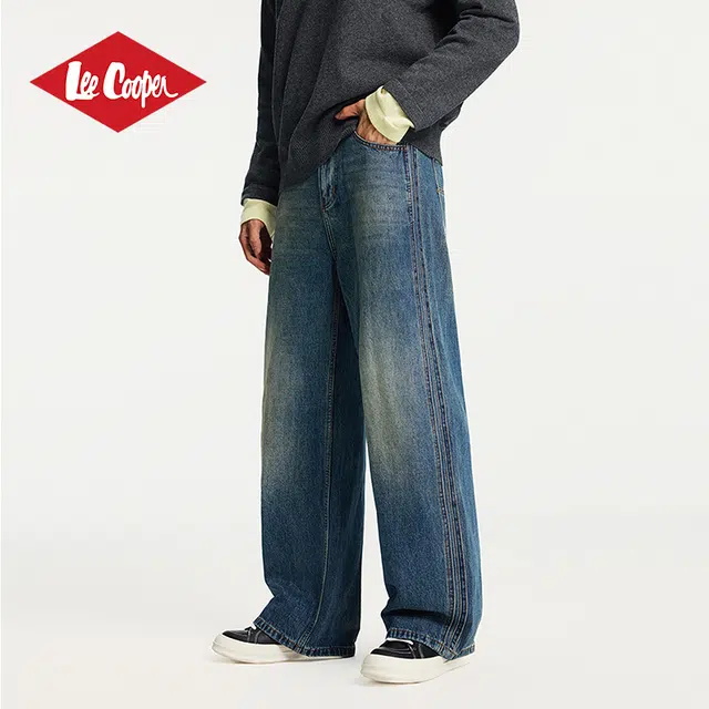 Lee Cooper