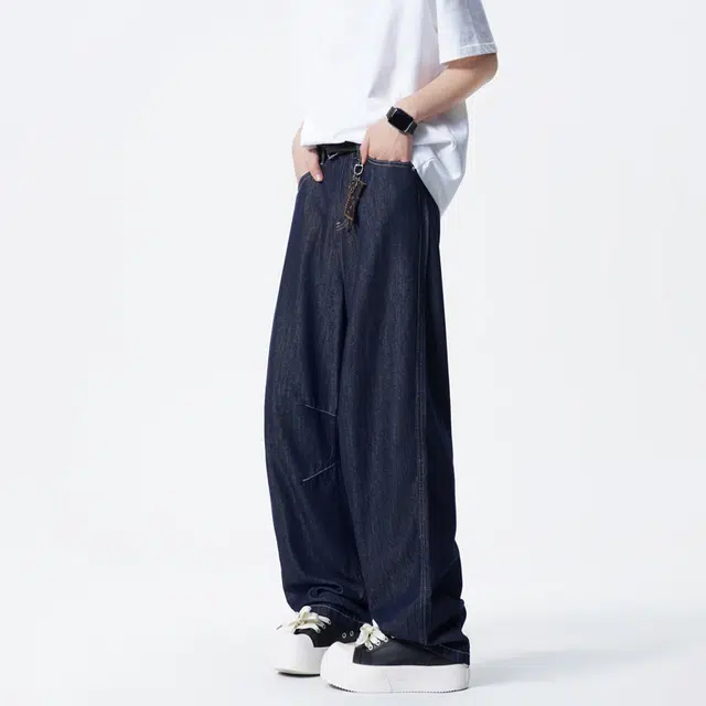 Lee Cooper ins