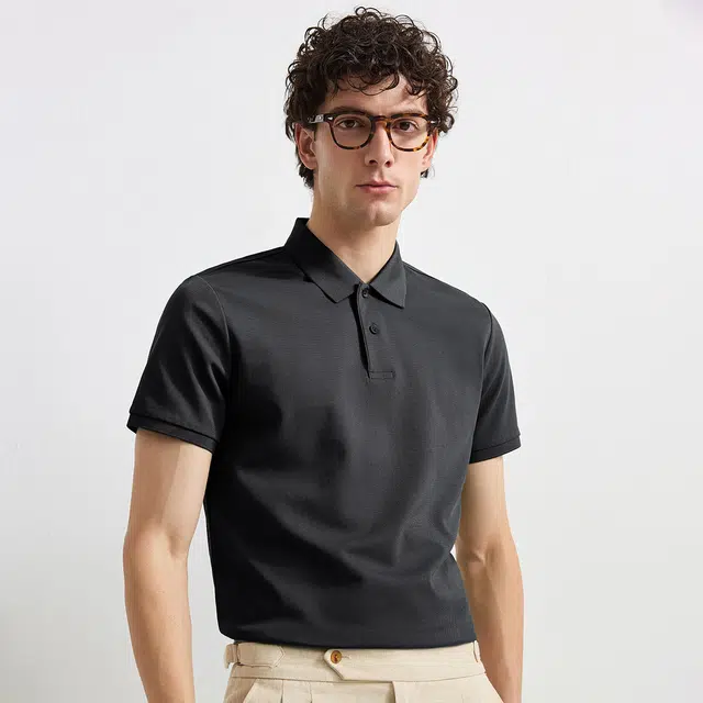 JUDGER T