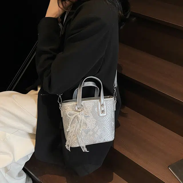 TOUTSEUL YOLO PU