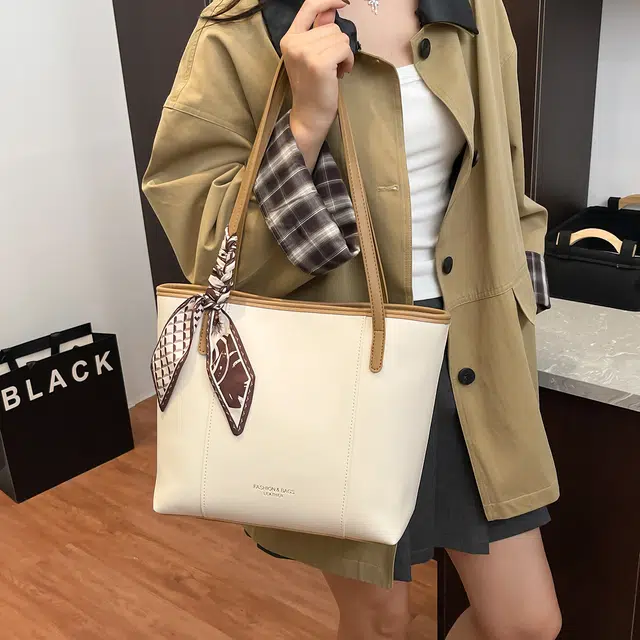 TOUTSEUL YOLO PU Tote