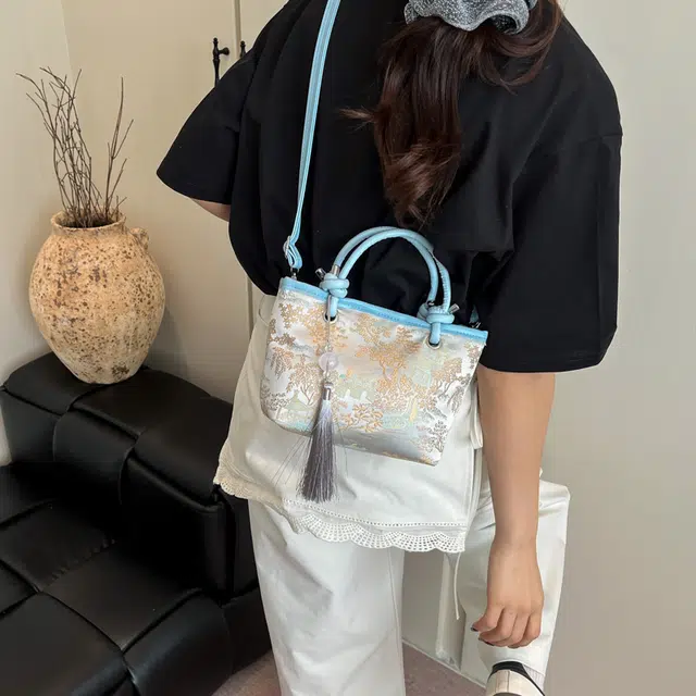 TOUTSEUL YOLO