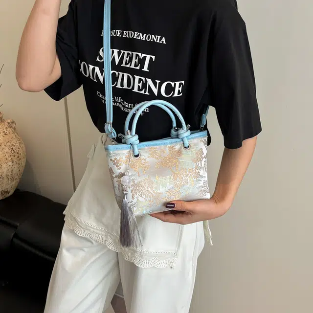 TOUTSEUL YOLO