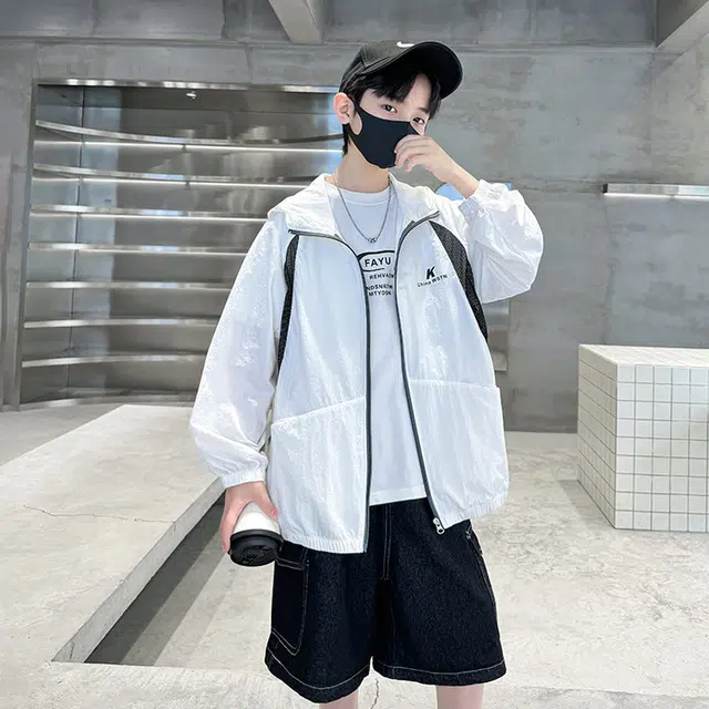俞兆林户外服 简约连帽舒适长袖防晒服 儿童款