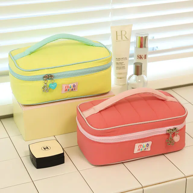 艾情草之恋可爱撞色化妆包时尚简约大容量高级感洗漱包高颜值收纳包