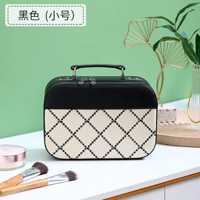 艾情草之恋 绣格化妆包 大容量