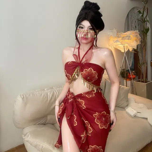 崇朵  吊带古风流苏面纱红色睡裙大码性感情趣内衣 免脱小胸制服诱惑约会战袍高级感