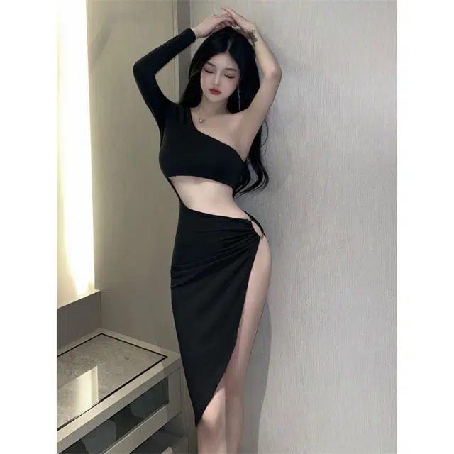 崇朵  情趣内衣吊带单身连肩裙大码性感免脱小胸制服诱惑约会战袍睡衣高级感