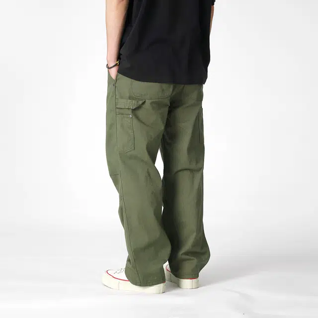 实年服工 宽松版型简约设计舒适面料时尚百搭工装裤 男款