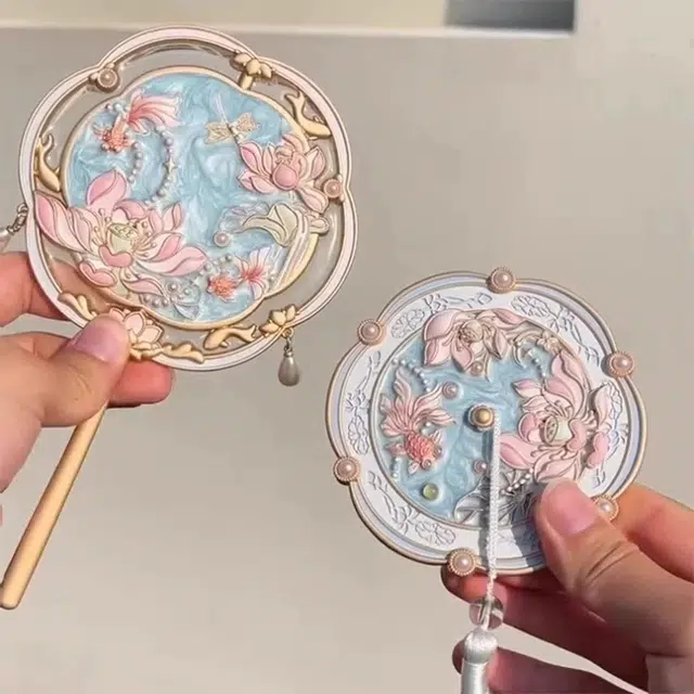 未来枫情 故宫出水芙蓉镜随身镜手柄化妆镜子 文创 精致  复古工艺