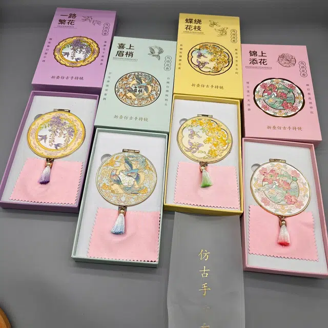 古风未来枫情 文创化妆镜便携折叠镜古典中国风 小巧 纪念品