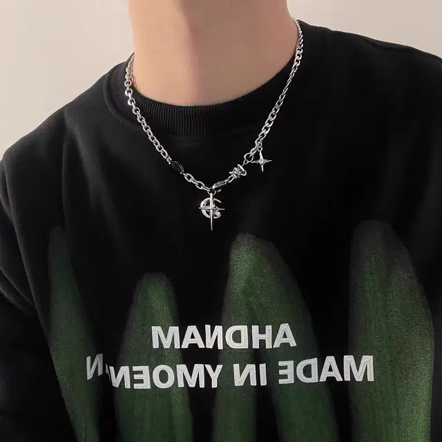 极昼 十字星星星月亮小众个性嘻哈街头设计潮流痞帅高级感简约时尚百搭日常休闲通勤配饰 钛钢 项链 男女同款情侣款