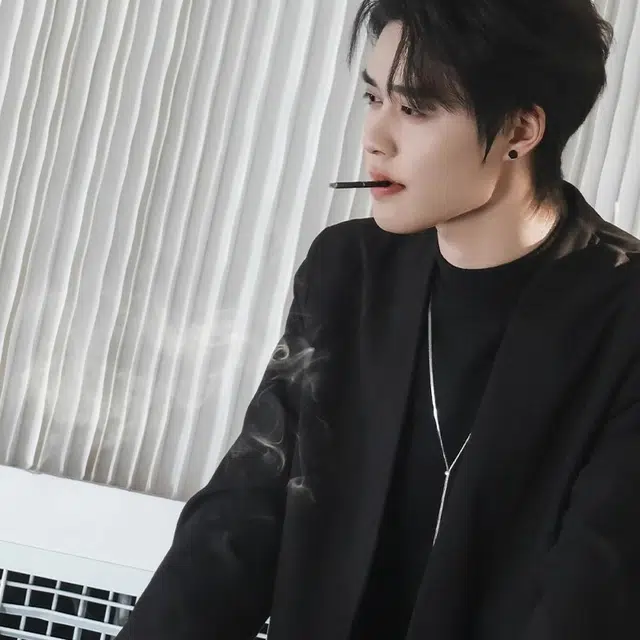 极昼 明星同款抽拉式链条长款设计精致轻奢高级感毛衣链 简约小众双层叠戴流苏多种戴法可锁骨链 钛钢 项链 男女同款情侣款