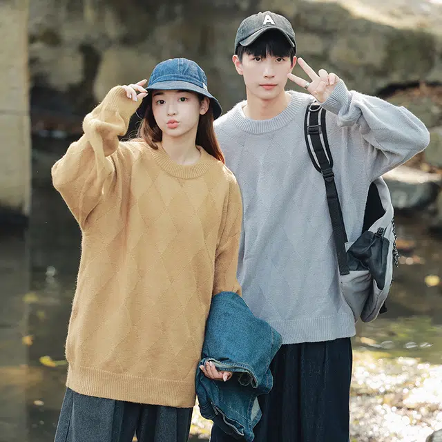 棉基因 文艺风不规则菱形格结构设计款针织长袖圆领上衣时尚高街潮流百搭宽松休闲毛衣 男女同款