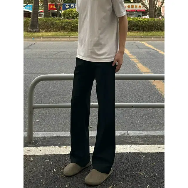 臣目 垂坠感高级薄款纯色简约舒适百搭西装裤 男女同款 黑色