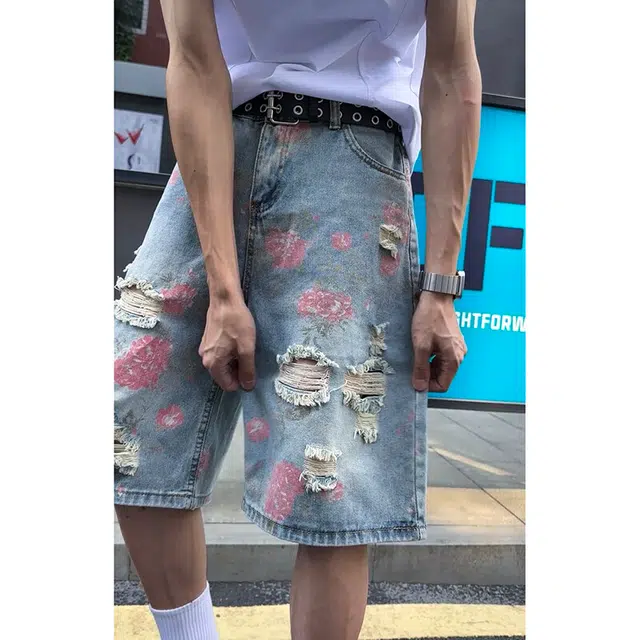 臣目 玫瑰花卉破洞潮牌美式高街裤子外穿工装四五分裤牛仔短裤 男女同款