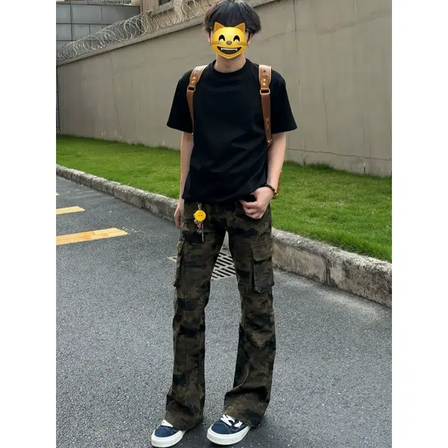 臣目 美式高街迷彩牛仔裤男款夏季薄款工装裤子修身窄版休闲微喇裤长裤 男女同款