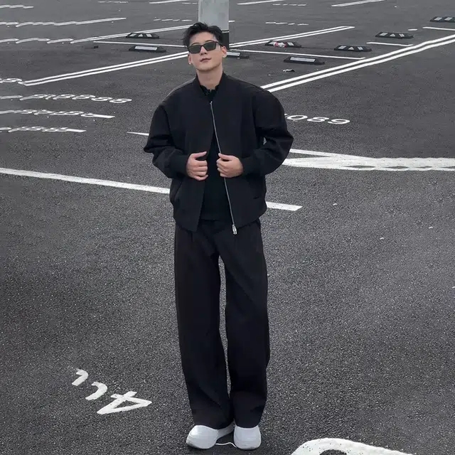 臣目 秋季解构设计感短款外套立领工装棒球服美式红内哈灵顿飞行夹克 男女同款