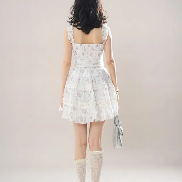 雾闪闪 舒适简约通勤透气吊带连衣裙 女款 （两件套+发圈）买赠