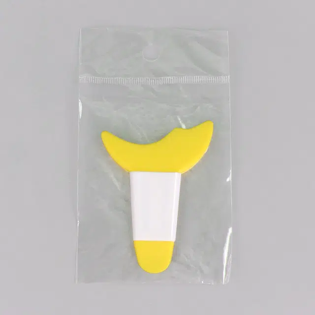 舒小奢 新手画眼线辅助挡板月牙硅胶眼妆涂眼影睫毛膏定位辅助器美妆工具创意可爱便携独角兽造型