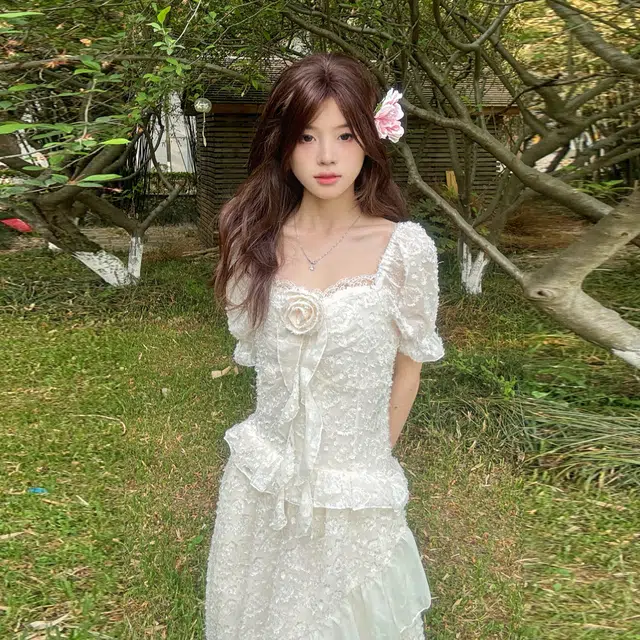 珠蒂美 法式气质减龄小众不规则短袖连衣裙 女款