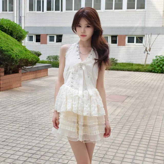 珠蒂美 富家千金裙子甜美蝴蝶结挂脖蕾丝连衣裙高级感显瘦公主蓬蓬蛋糕短裙 女款