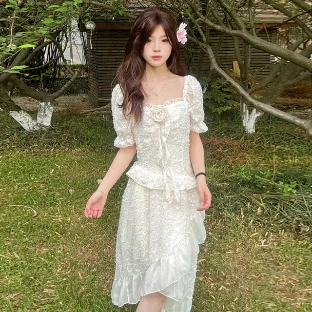 珠蒂美 法式气质减龄小众不规则短袖连衣裙 女款