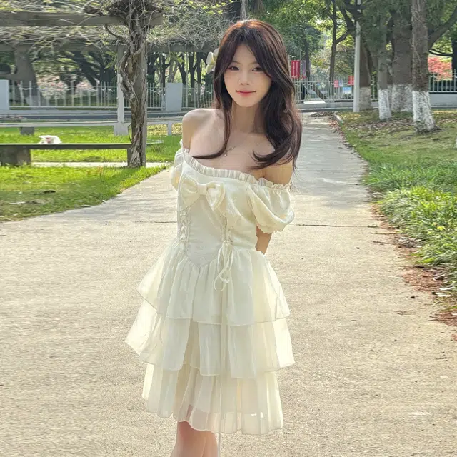 珠蒂美 甜美公主风蝴蝶结短款短袖连衣裙 女款 杏色