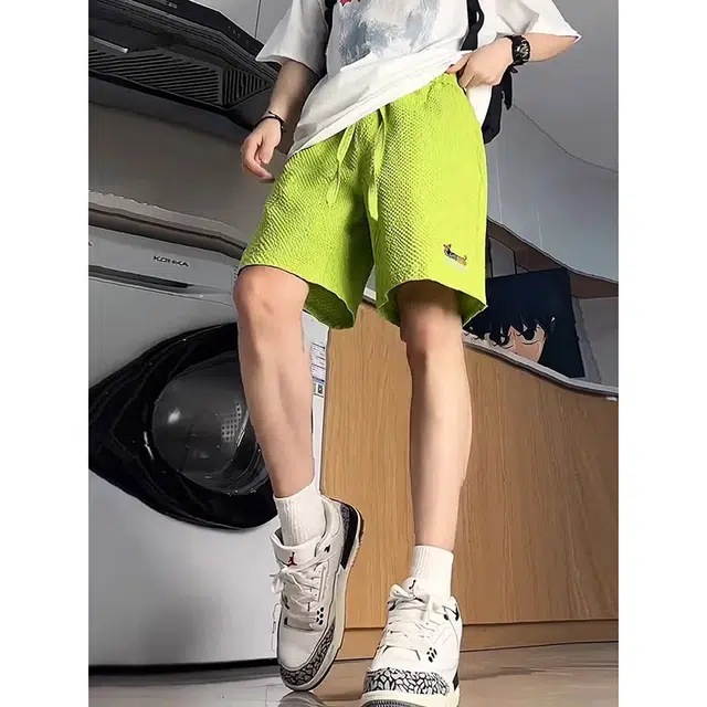 单爵 多巴胺绿色泡泡纱速干裤子刺绣腊肠狗夏季休闲短裤 男女同款